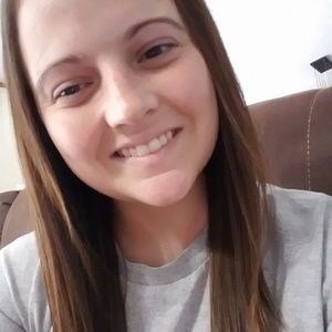 Meet your Posher, Hayley